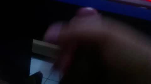 Snapshot of wellingtont chatting on 01-18-26, 11:41 wellingtont online show from 01-18-26, 11:41