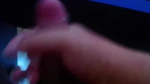 Snapshot of wellingtont chatting on 02-05-26, 08:41 wellingtont online show from 02-05-26, 08:41