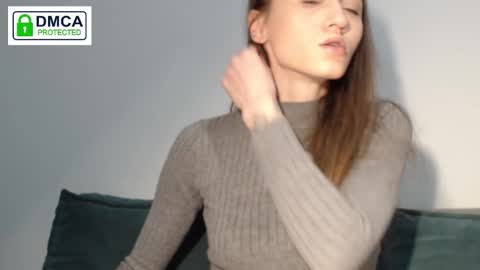 Snapshot of weltmilen chatting on 10-11-25, 08:51 Milena online show from 10-11-25, 08:51