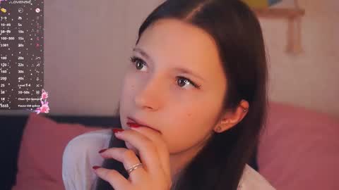 Nora online show from 10-27-25, 07:18