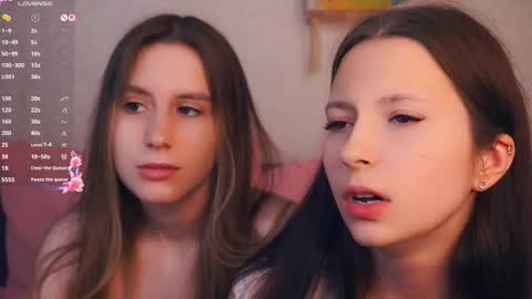 Nora online show from 11-12-25, 07:24