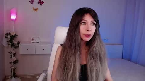 Snapshot of wendifoster chatting on 03-02-26, 06:59 Wendi Foster online show from 03-02-26, 06:59