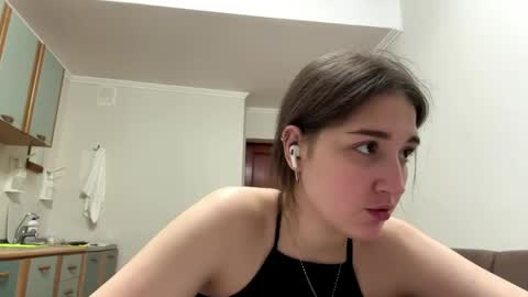 Snapshot of wendolynmusil chatting on 04-25-26, 02:25 Anna online show from 04-25-26, 02:25