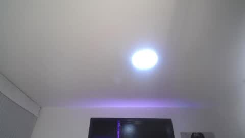 wendy_1_ online show from 04-23-26, 03:41