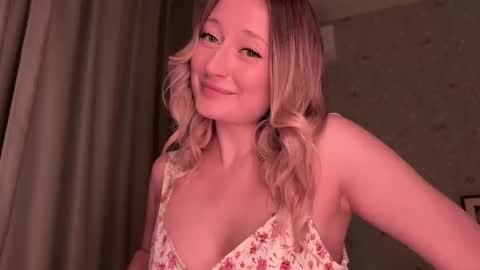 Daisy    online show from 10-01-25, 05:19