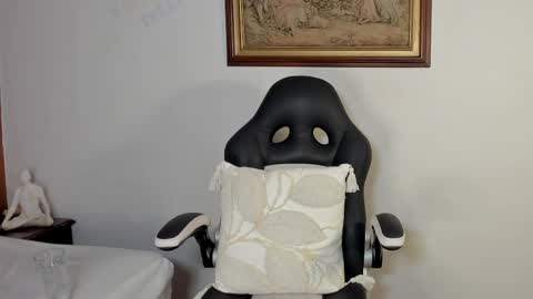 Wendy Marshall  online show from 03-27-26, 07:13