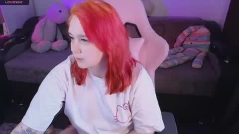 Snapshot of wendyycandy chatting on 06-24-26, 11:20 wendyycandy online show from 06-24-26, 11:20