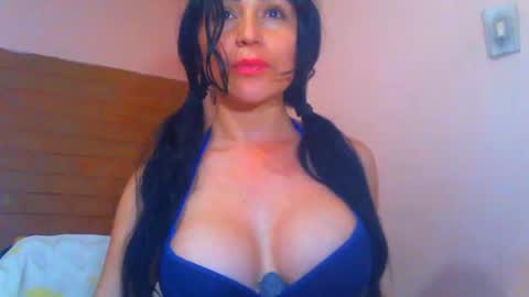 TaTis online show from 12-29-24, 11:50