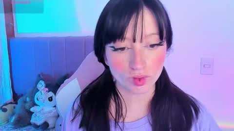 Wenstacie INDEPENDENT MODEL online show from 10-01-25, 04:29