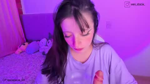 Wenstacie INDEPENDENT MODEL online show from 11-10-25, 12:20