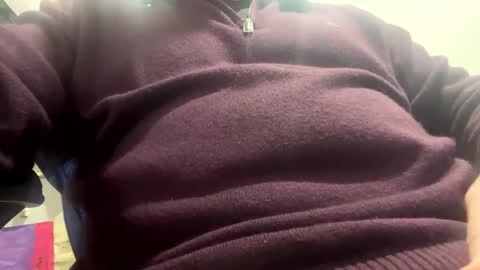 Snapshot of wes40960 chatting on 02-10-25, 11:55 wes40960 online show from 02-10-25, 11:55