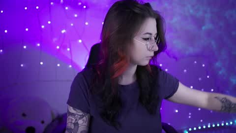 little girl who is always rightLisa online show from 01-10-25, 02:14