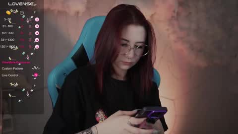 little girl who is always rightLisa online show from 03-11-25, 02:10