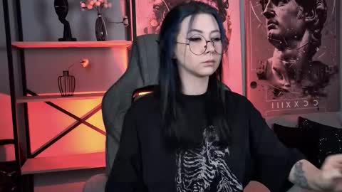 little girl who is always rightLisa online show from 01-07-26, 01:19