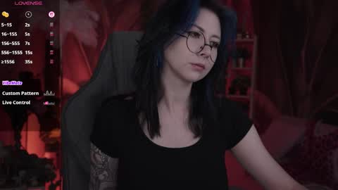 little girl who is always rightLisa online show from 05-26-26, 01:34