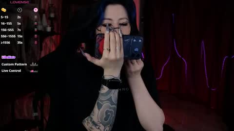 little girl who is always rightLisa online show from 06-05-26, 01:45