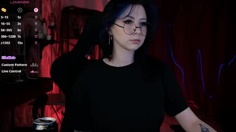 little girl who is always rightLisa online show from 06-10-26, 01:28