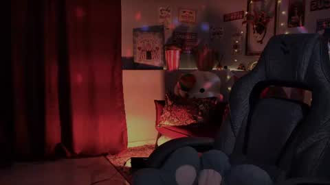 little girl who is always rightLisa online show from 07-04-26, 01:23