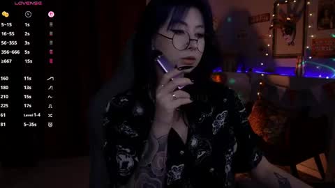 little girl who is always rightLisa online show from 07-18-26, 01:43