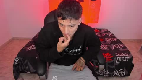 Wesley Boy online show from 04-15-26, 07:10