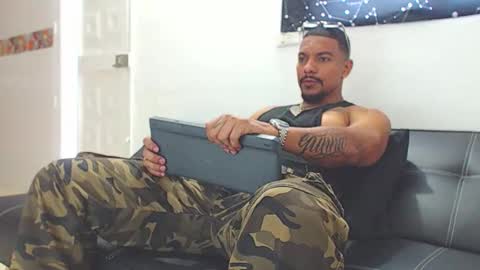 Wesley Rogger online show from 10-29-25, 08:54