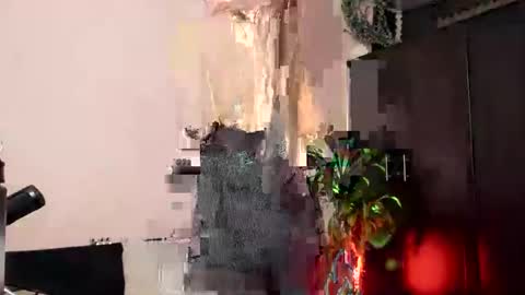 Snapshot of west_ta chatting on 02-25-25, 07:03 tatty online show from 02-25-25, 07:03