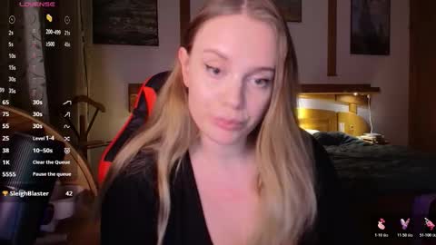 Lana online show from 12-16-25, 09:42