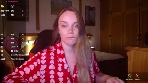 Lana online show from 04-05-26, 06:27