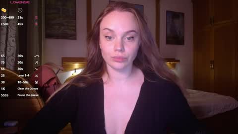 Lana online show from 04-10-26, 06:56