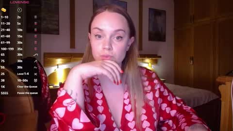 Lana online show from 04-23-26, 07:16