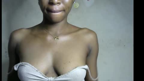 Bella online show from 11-26-25, 09:05