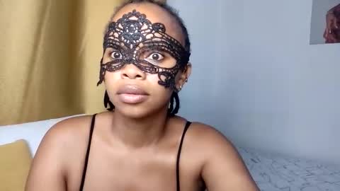 Snapshot of wet_rose001 chatting on 02-11-26, 07:19 Rozie online show from 02-11-26, 07:19