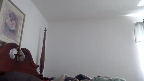 Snapshot of wetboybooty chatting on 12-15-24, 05:10 wetboybooty online show from 12-15-24, 05:10