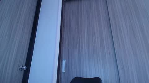 Mia and Dylan online show from 11-06-25, 08:32