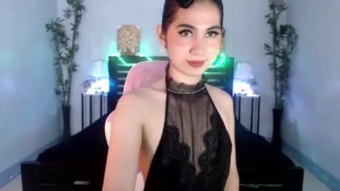 Snapshot of wetcumnaughty69_rihanna chatting on 09-28-25, 12:49 Rihanna online show from 09-28-25, 12:49