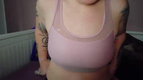 Wetgerman online show from 12-04-25, 01:42