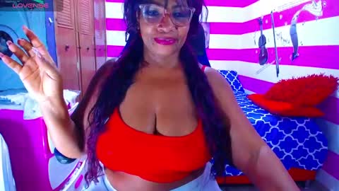 gina online show from 02-17-25, 01:04