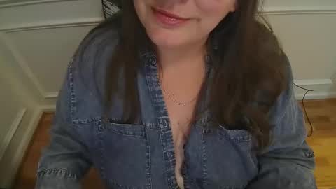 WetWordsOnly online show from 12-18-25, 05:19