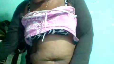 Snapshot of wharda chatting on 05-20-26, 08:59 wharda online show from 05-20-26, 08:59