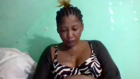 Snapshot of wharda chatting on 06-13-26, 09:07 wharda online show from 06-13-26, 09:07
