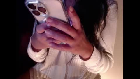 Snapshot of whisperingfire chatting on 11-02-25, 08:11 Mel online show from 11-02-25, 08:11