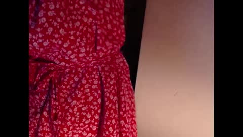 Snapshot of whisperingfire chatting on 11-07-25, 08:14 Mel online show from 11-07-25, 08:14