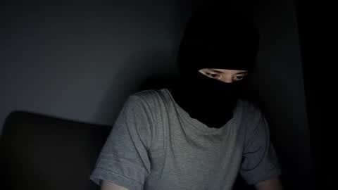 whispero_o online show from 12-13-25, 11:10