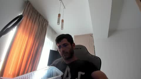 Michael online show from 06-17-26, 02:07