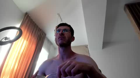 Michael online show from 07-10-26, 04:09
