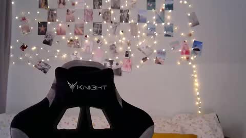 Bella online show from 03-10-26, 08:41