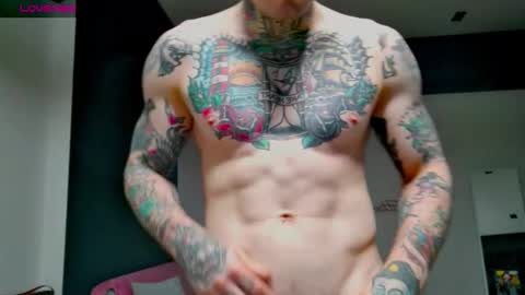 Max online show from 10-31-25, 04:02