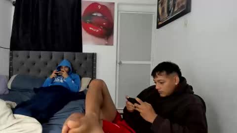 white online show from 03-31-26, 10:04