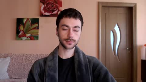 Tom online show from 04-27-26, 09:18