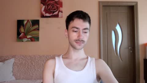 Tom online show from 06-11-26, 11:08
